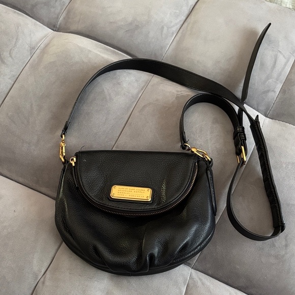 Vintage Marc Jacob’s Black Leather Crossbody Bag - Picture 1 of 12